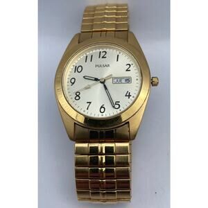 Vintage Pulsar Mens Analog Time Date Day English/ Spanish Indicators New Battery